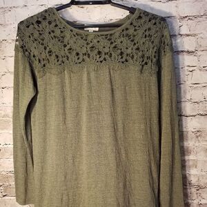 Umgee Women's Shirt Green Size Small